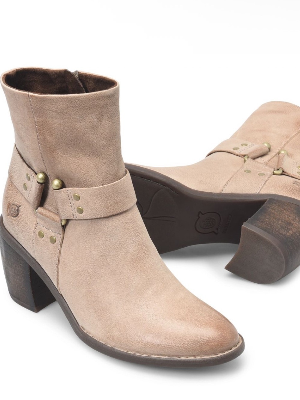 🌸BORN🌸 Dakota Block Heel Boot Size: 6M
